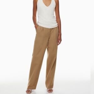 Aritzia Effortless Pants (Re)ssential